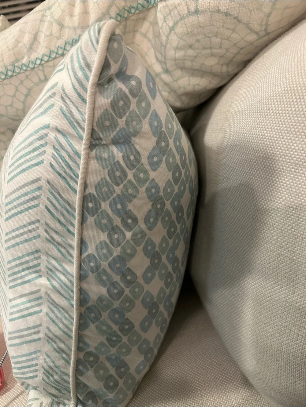 SARA RICHARDSON DESIGN  26 x 16 Custom Cotton Double-Sided Design Down Pillow